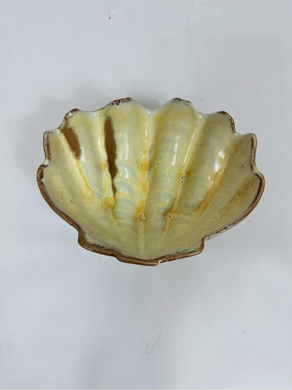 Frankoma VTG Clam Shell Trinket Dish Decor Footed Tan & Brown Signed